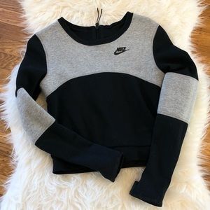nike tech fleece crop long sleeve top